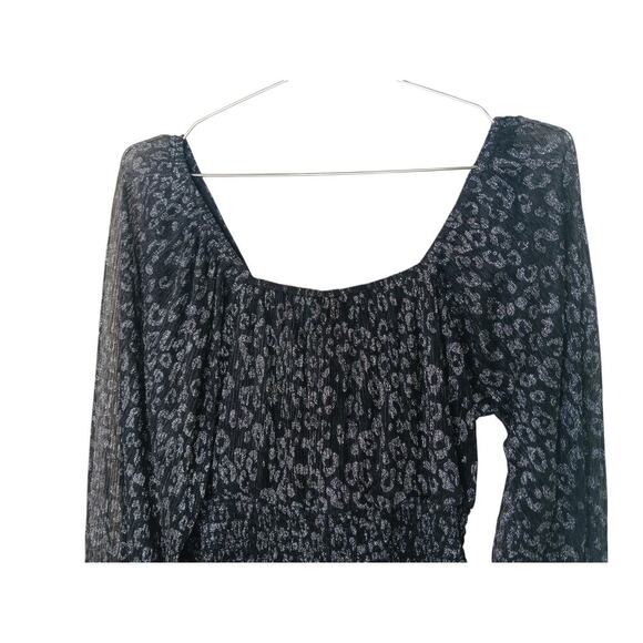 New Easel Black Metallic Animal Print Smocked Waist Blouse Sz L Long Sleeve - Picture 9 of 11